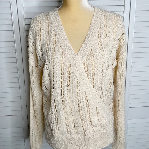 ASTR Biege NWT Wrap Front Pointelle Sweater - SIZE XL - Picture 5 of 13